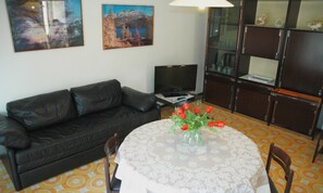 Villa, 2 Bedrooms, Patio, Garden View | Living room - Cozy Villa With a Fenced Garden (Lignano Sabbiadoro)