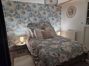 1 chambre, fer et planche Ă repasser, Wi-Fi, draps fournis