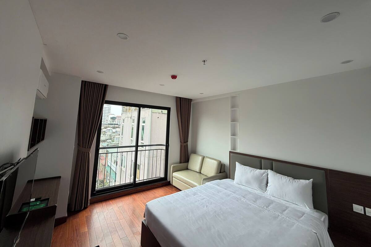 Deluxe-Doppelzimmer | Schreibtisch, laptopgeeigneter Arbeitsplatz, kostenloses WLAN