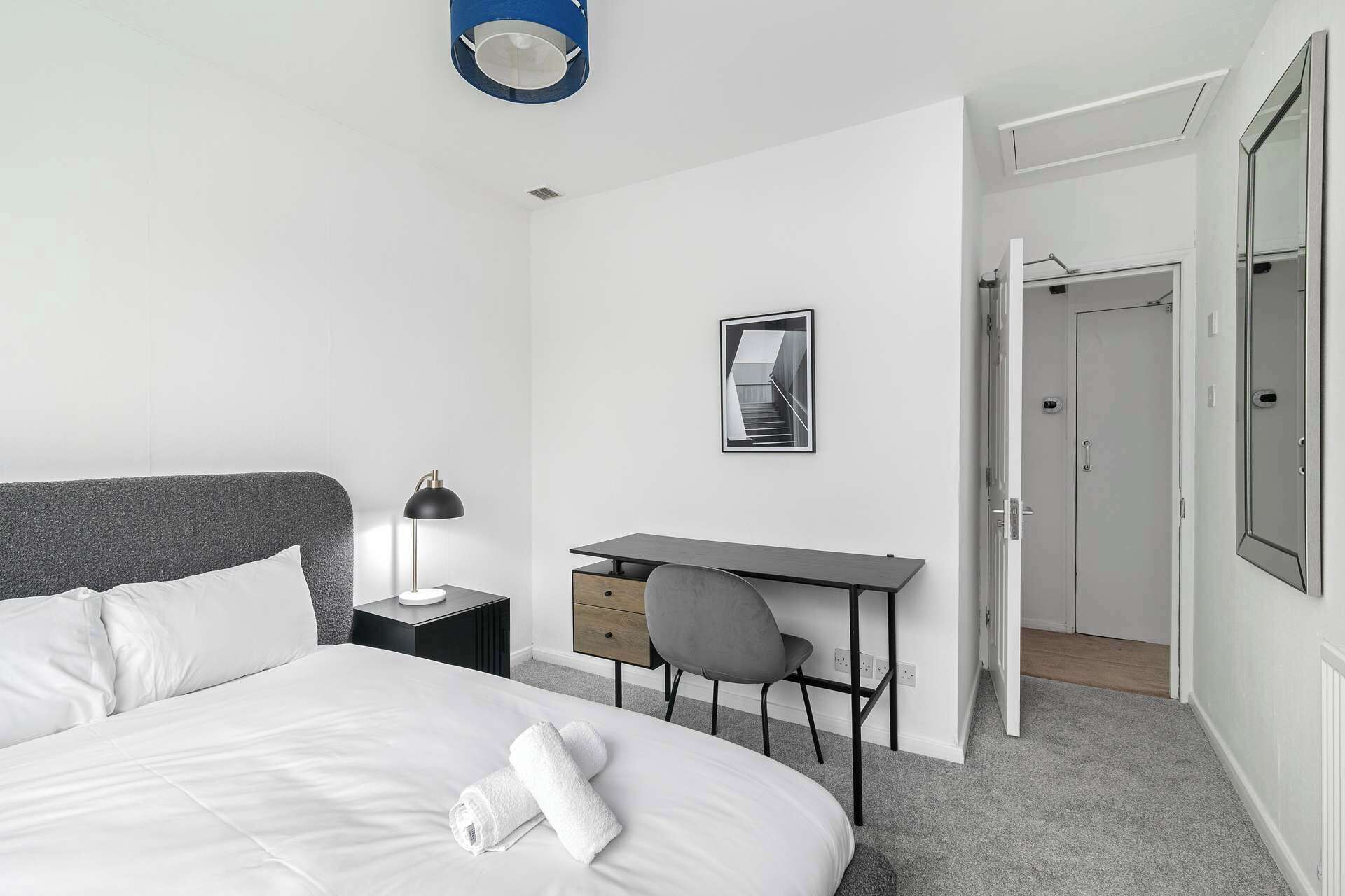 Internet, bed sheets