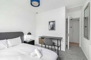 Accès Internet, draps fournis