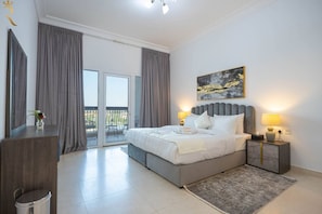 1 bedroom, iron/ironing board, WiFi, bed sheets - Yas Island Escape | Chic 1BR w/ Private Balcony (Abu Dhabi)