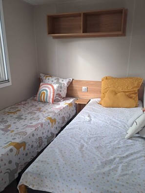 2 bedrooms - Mobile home Eleganzia 6 pers in a 4 star campsite les embruns in Cap Ferret (Lège-Cap-Ferret)