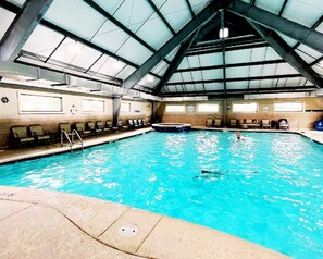 Indoor pool, outdoor pool - New! Beachfront 2BR, Stunning Gulf Views, Indoor/Outdoor Pools, Hot Tubs (Gulf Shores)