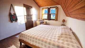 Ropa de cama de alta calidad, cubrecamas y wifi gratis
