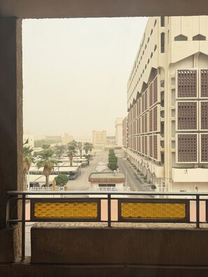 32-inch LCD TV with digital channels