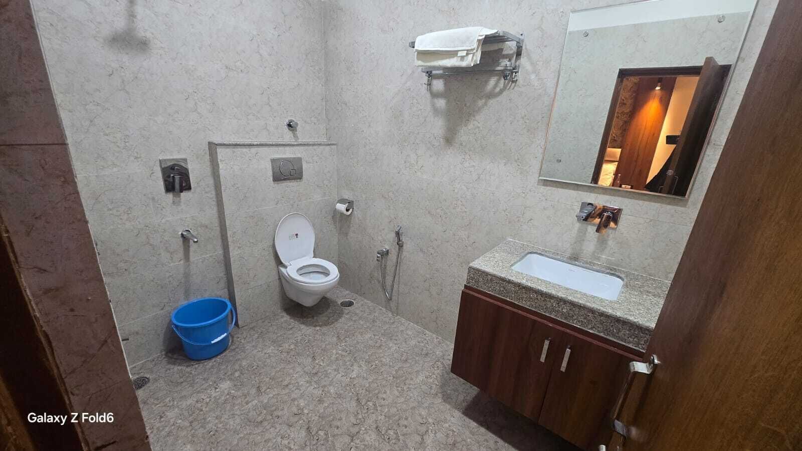 Classic Studio Suite | Bilik Mandi | Pancuran mandi, tisu tandas 