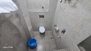 Deluxe Room | Bathroom | Shower, toilet paper - The Monark Inn (Hardoi)
