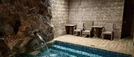 2 indoor pools, outdoor pool, open 8:30 AM to 7:00 PM, pool umbrellas