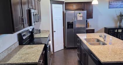 Spacious 4-bedroom 3-bath house in wonderful Altoona with AC