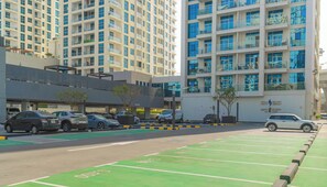 Exterior - Sky-High Marina Chic (Dubai)