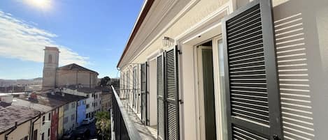 تفاصيل الفندق من الخارج