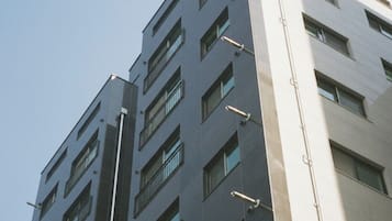 Classic Villa, 2 Bedrooms, Refrigerator, City View | Exterior