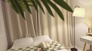 Vila clássica, 2 quartos, geladeira, vista para a cidade