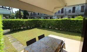 Villa, 2 camere da letto, balcone, vista giardino | Giardino