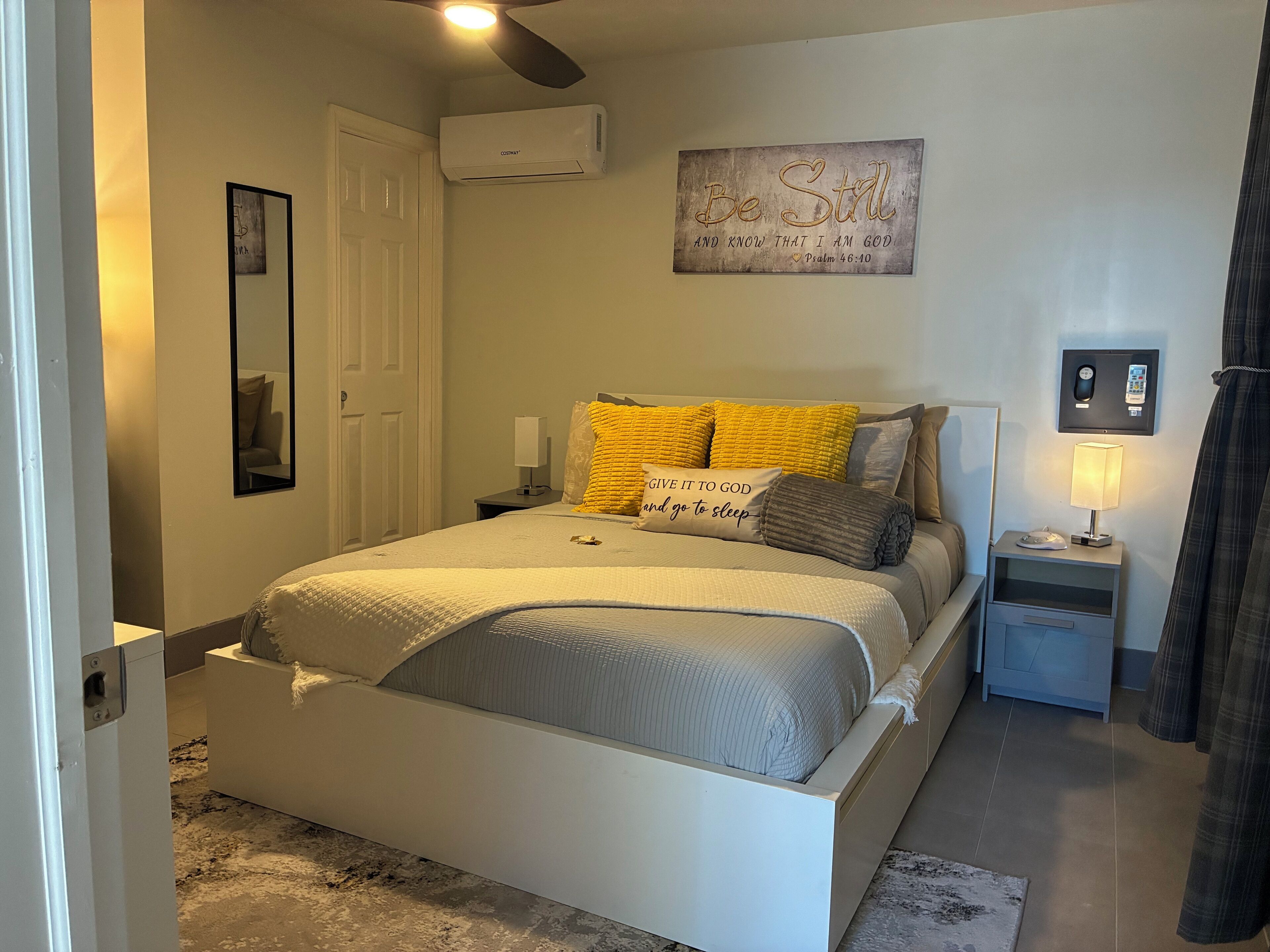 1 chambre, fer et planche à repasser, Wi-Fi, draps fournis