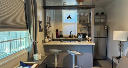 Charming Guest House Near Baldwin Park and Winter Park