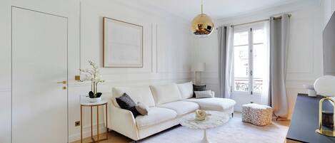 Apartment | Living room