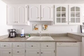 Private kitchen - PLAYIN' HOOKY Oceanview Condo, St. Augustine Beach (St. Augustine)