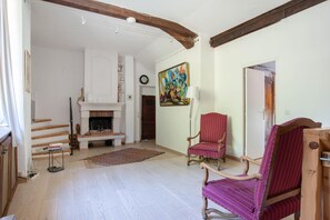 House | Interior detail - Charming Home Near Verdon Gorges & Pool (Digne-les-Bains)