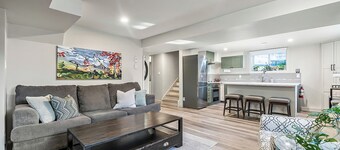 Bright & Cozy Central Retreat