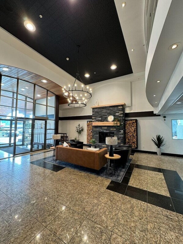 Interior - Four Points By Sheraton Prince George (Prince George)