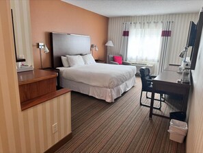 Room - Four Points By Sheraton Prince George (Prince George)