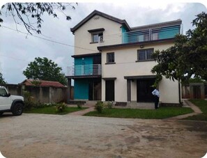 Exterior - Villa EMMANUEL (Antananarivo)