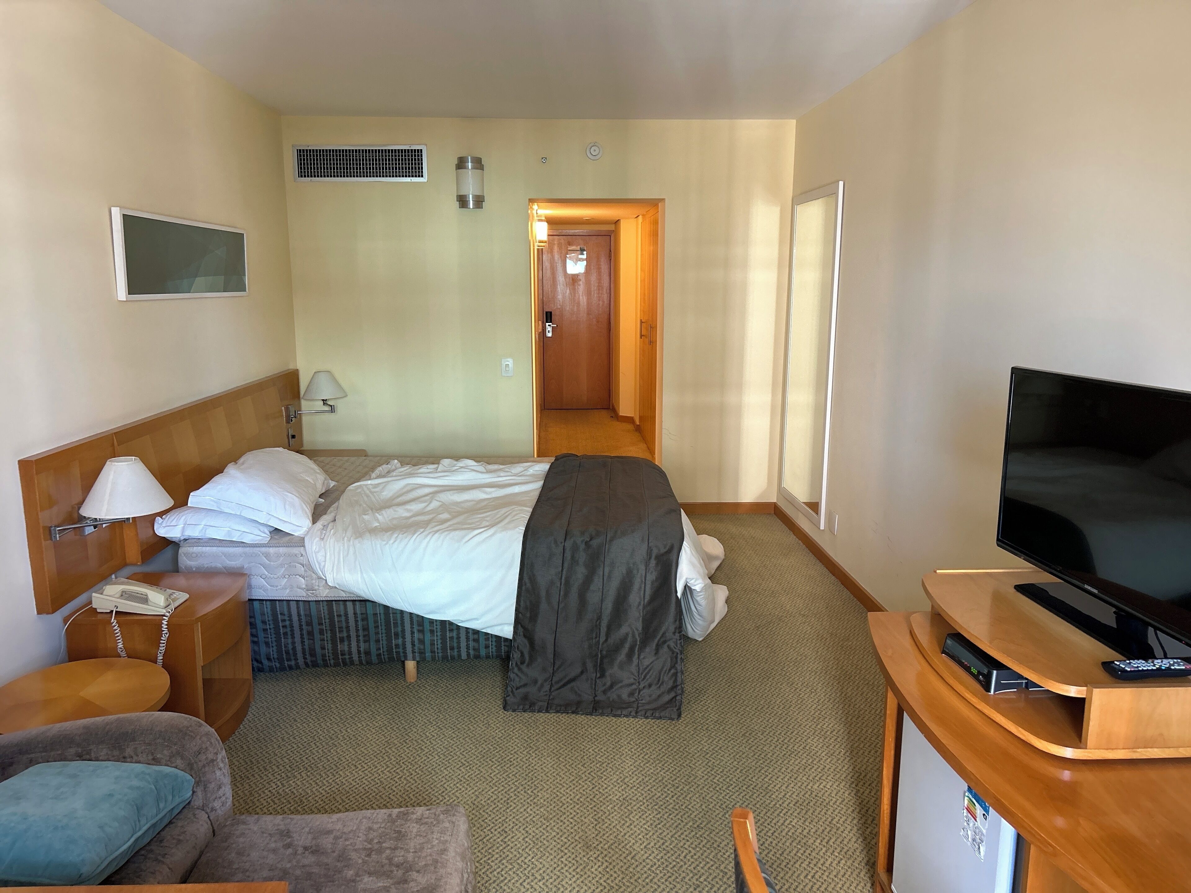 Fer et planche à repasser, Wi-Fi, draps fournis