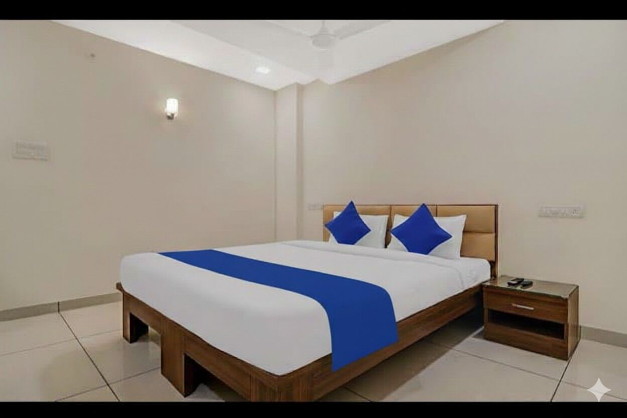 Deluxe Double or Twin Room | Desk, laptop workspace, free WiFi
