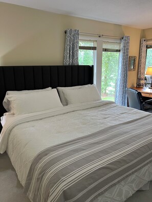 Fer et planche Ă repasser, Wi-Fi, literie fournie