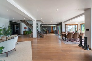 Dining - Ty Castel Guest Room 1 with Pool, Terrace & Wi-Fi (Ploeren)