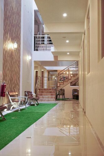 Mak Suites Apart Hotel