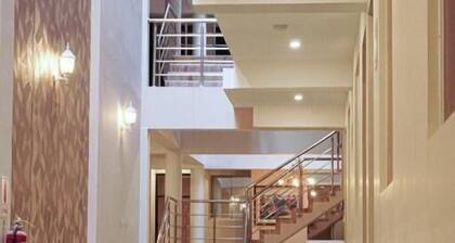 Mak Suites Apart Hotel