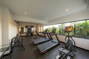 Fitness facility - Chic 1-bedroom in Greenwood /Pool plus Secure Parking (Punta Cana)
