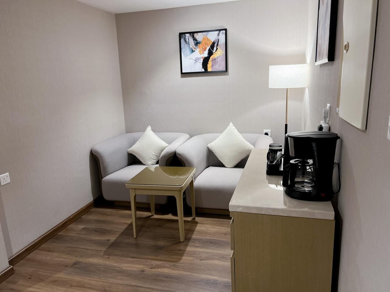 Superior king Room | Khu phòng khách