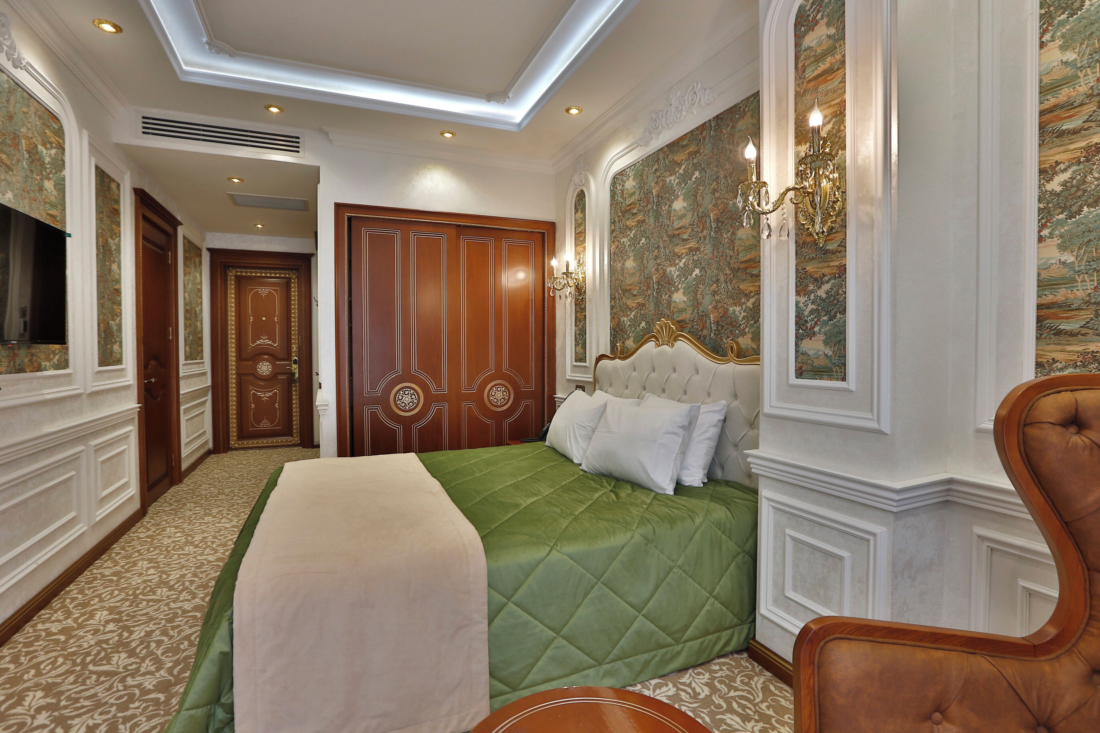 Family Room | Down comforters, Select Comfort beds, minibar, desk