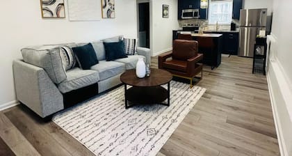 Cozy Private Basement Apartment in Buford with AC & Separate Entry