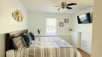 2 bedrooms, iron/ironing board, WiFi, bed sheets