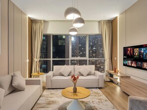 Living area - Luxury Waterfront View with Ain Dubai  (Dubai)