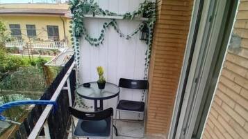 Appartamento, 1 camera da letto | Balcone