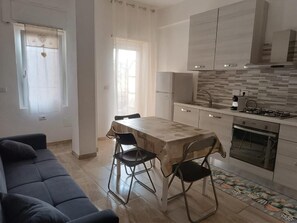 Dining room - Bnbrelaxinrivahouse1 (Ladispoli)