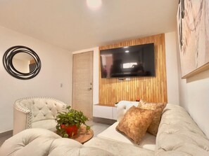 Smart TV - 2-bedroom Apartment with AC in Belén Aliadas (Medellín)