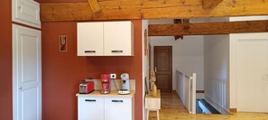 Interior - Charming, renovated mill-style loft with a garden and parking (Saint-Nauphary)