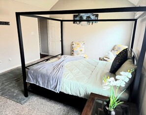 3 bedrooms, iron/ironing board, free WiFi, bed sheets - 3-bedroom house In Royse City/Fate (Royse City)