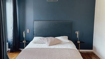 Schreibtisch, kostenloses WLAN, Bettwäsche