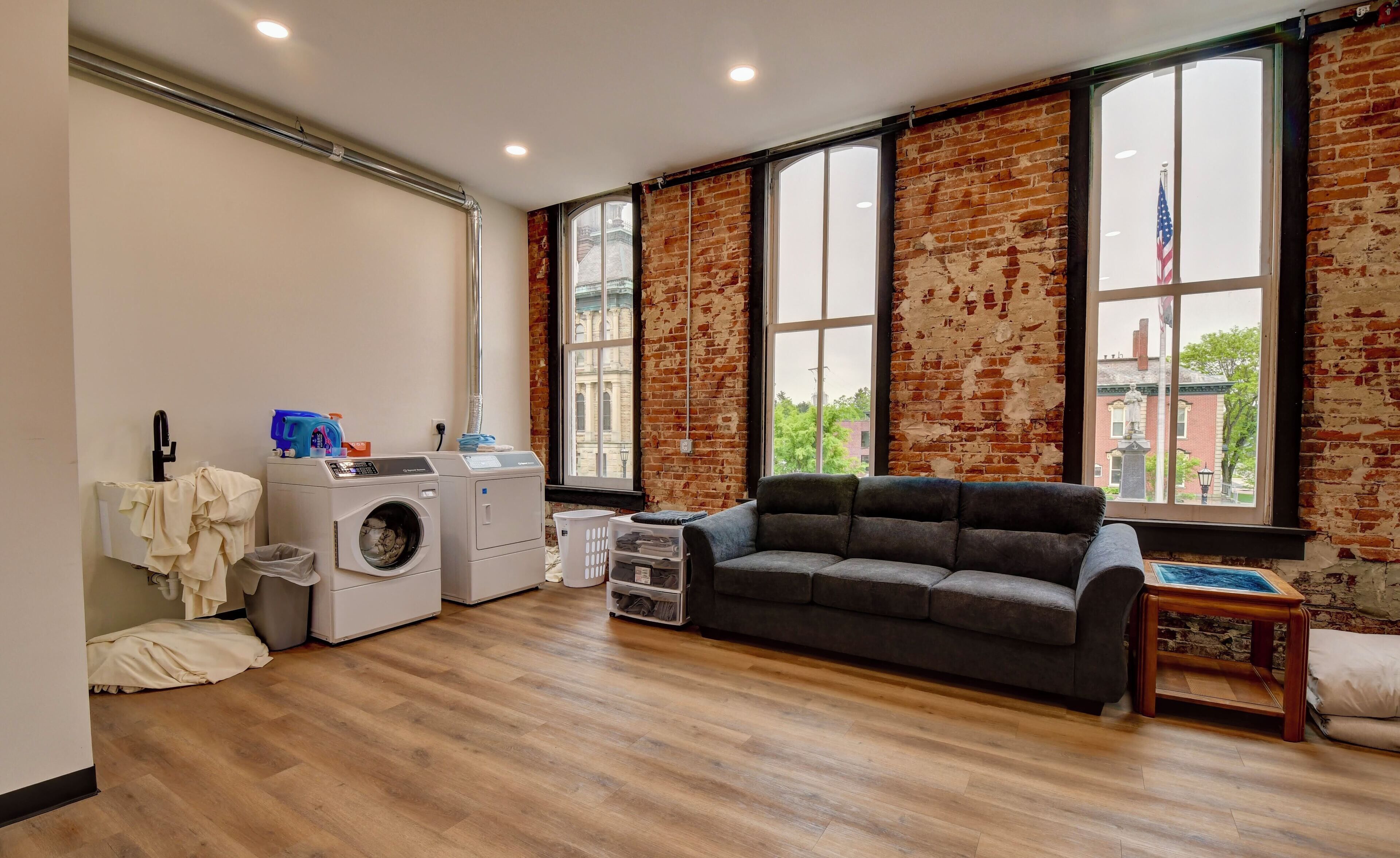 Classic Apartment, Kitchen, City View | Interior