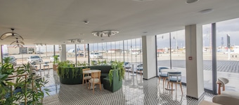 Dedem Hotel Dinlenme Sultanhanı