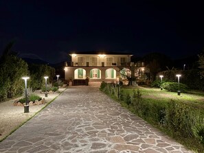 Exterior - Two Bedroom Apartment with Garden View (Portoferraio)