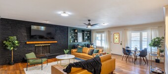 Sage&Bloom - 2000 sqft, 3 King Beds, Pool Table, Big Yard, Close to EXPO